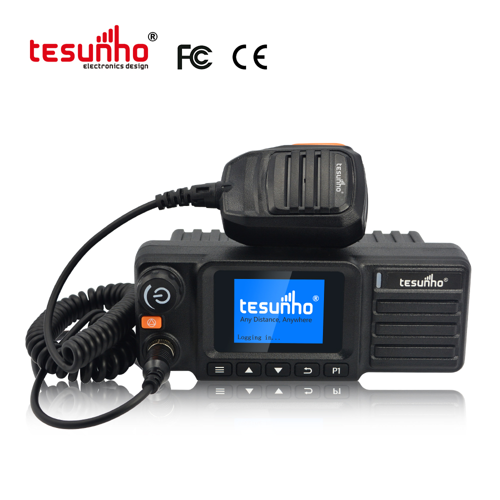 Wide LCD Taxi Two Way Radios 50KM Range TM-990